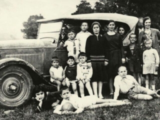 Μάνος Χατζηδάκις 1928