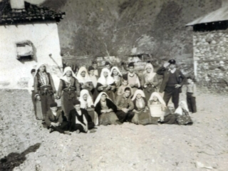 Σάτρες 1958