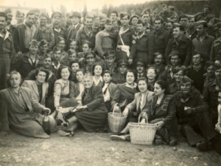 Στρατός Ελληνική Μέριμνα